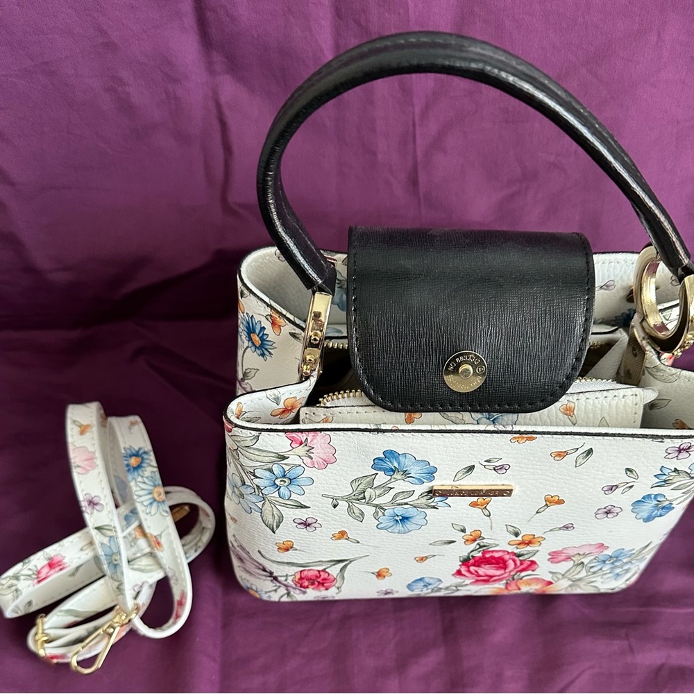 New Italian Leather Floral Crossbody Bag